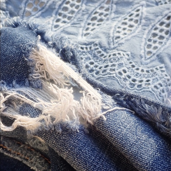 American Eagle High Waist Shorts Women’s Size 2 - Picture 4 of 4